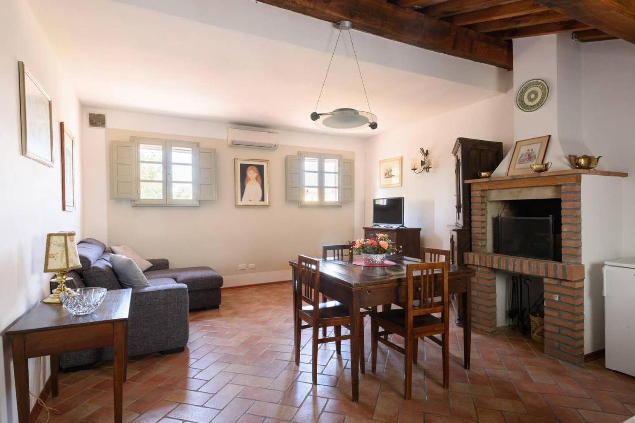Ferienwohnung Domus Claudiae Sansepolcro Exterior foto